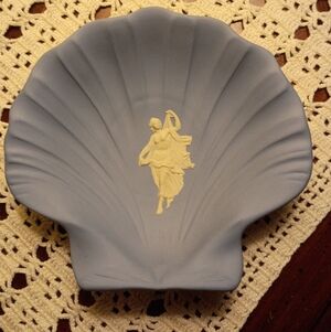 Vintage Wedgewood Collector's Society Shell Tray, Jasperware, Made In England